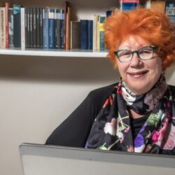 Η Νόρα Πυλόρωφ για το βιβλίο της “Έρωτας Μάγος”
